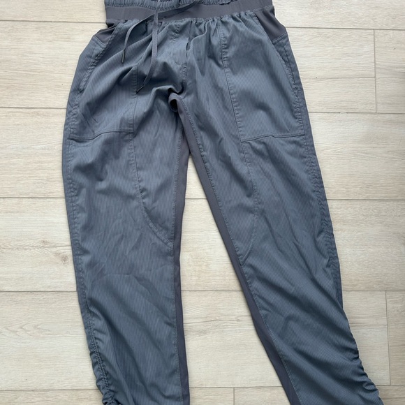 lululemon athletica dance studio pants - Picture 2 of 4